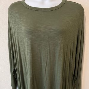 Olive green old navy swing top, dolman sleeve cut on the bias drapes beautifully